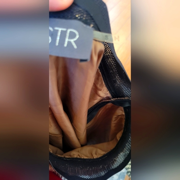 ASTR gold midi skirt - Picture 3 of 4